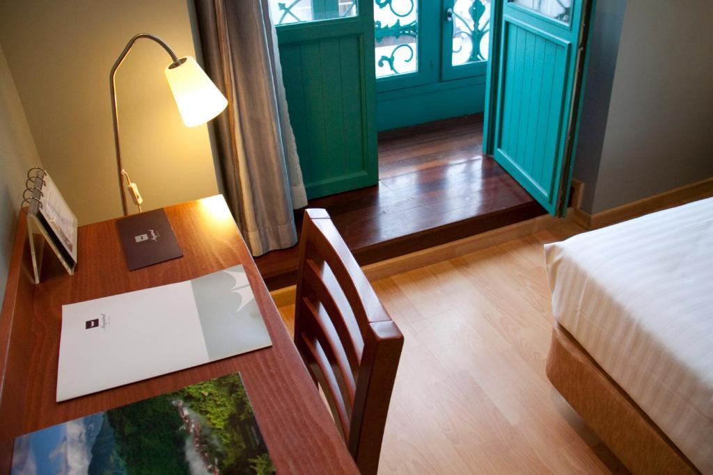 Hotel Alda Palacio Valdes Авілес Екстер'єр фото